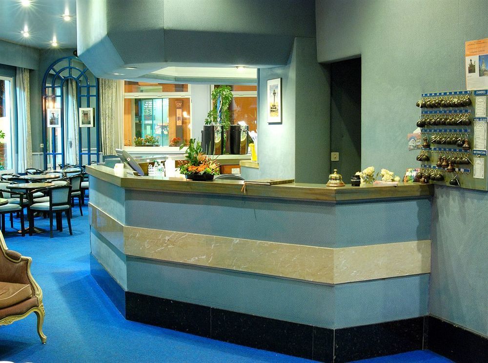 Logis Hotel Restaurant De France Сен-Женьєз-д'О Екстер'єр фото
